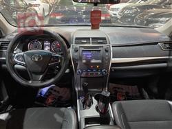 تۆیۆتا کامری